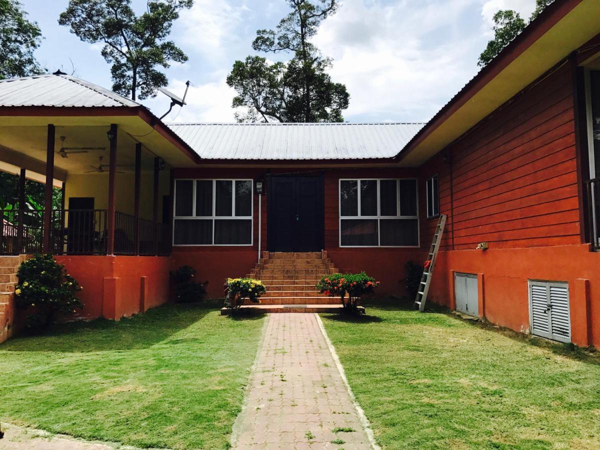Desa Kaloi Farmhouse Villa Batang Kali Ngoại thất bức ảnh